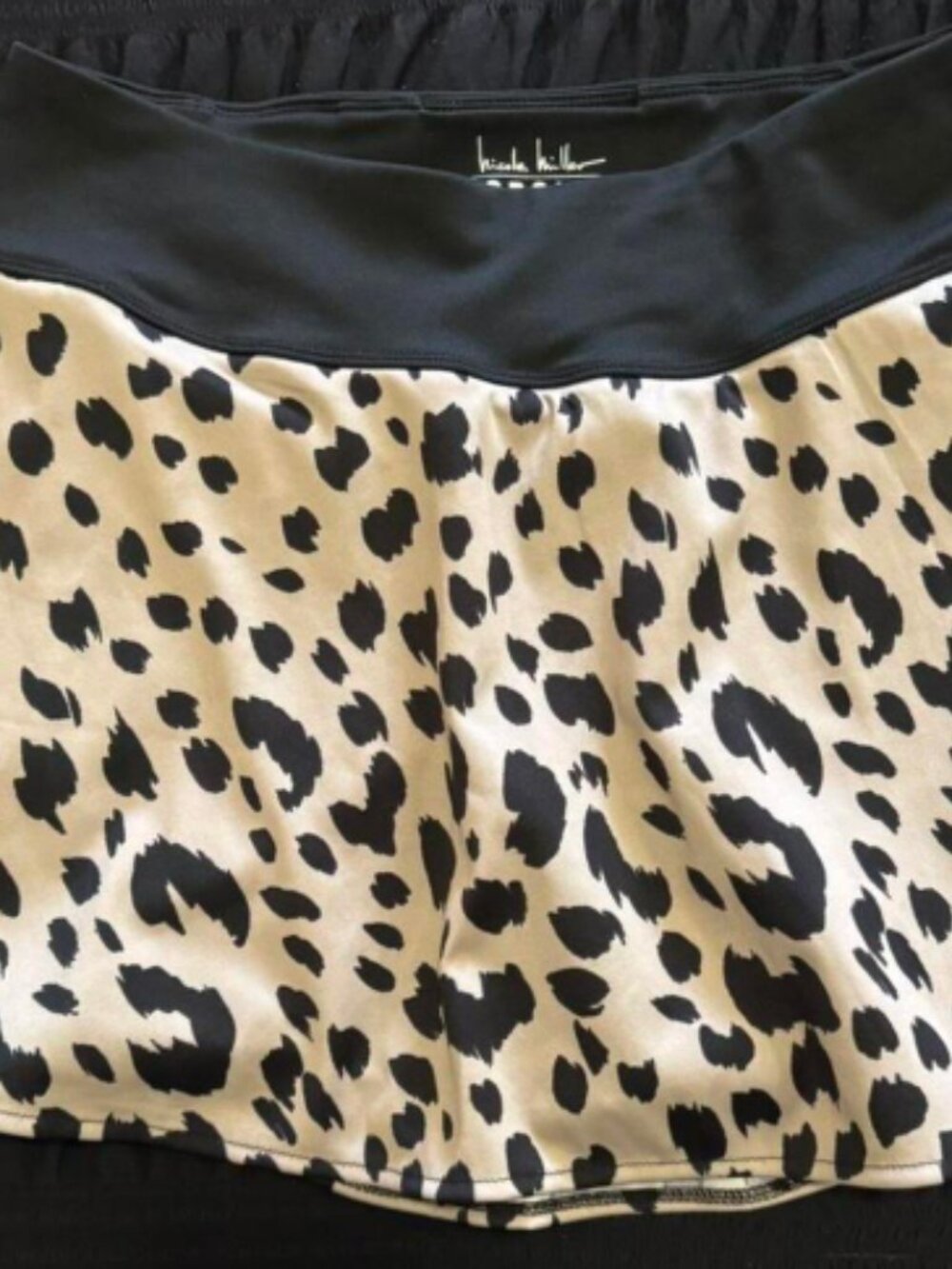 Nicole Miller leopard print short skirt